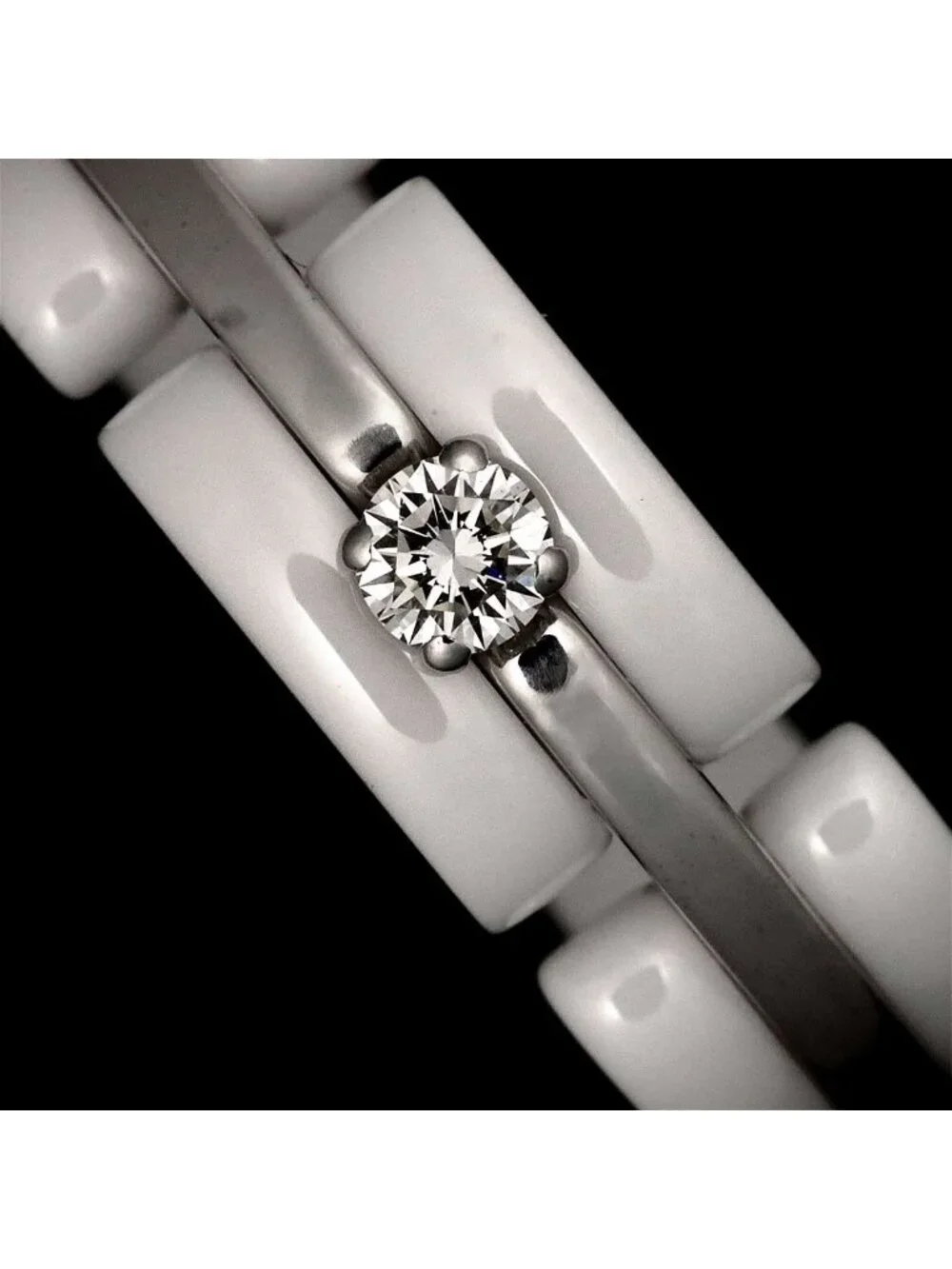 Chanel 53 Ring Diamond 18k WG White Ceramic 750 Ultra